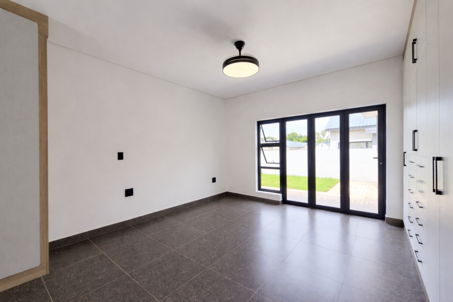 To Let 3 Bedroom Property for Rent in Melodie North West